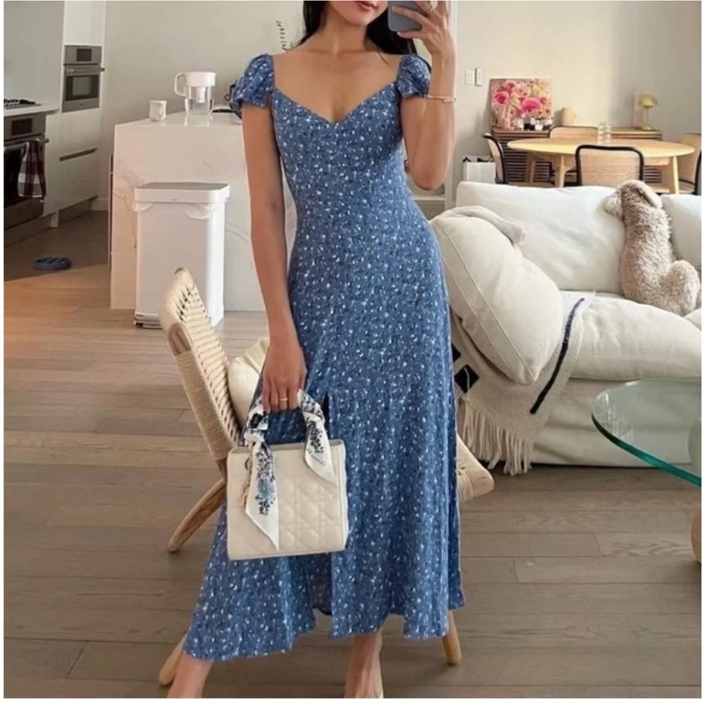 Super Cute and Flattering! Reformation Baxley Dress in Blue Eve Womens Size 2 - Picture 8 of 14